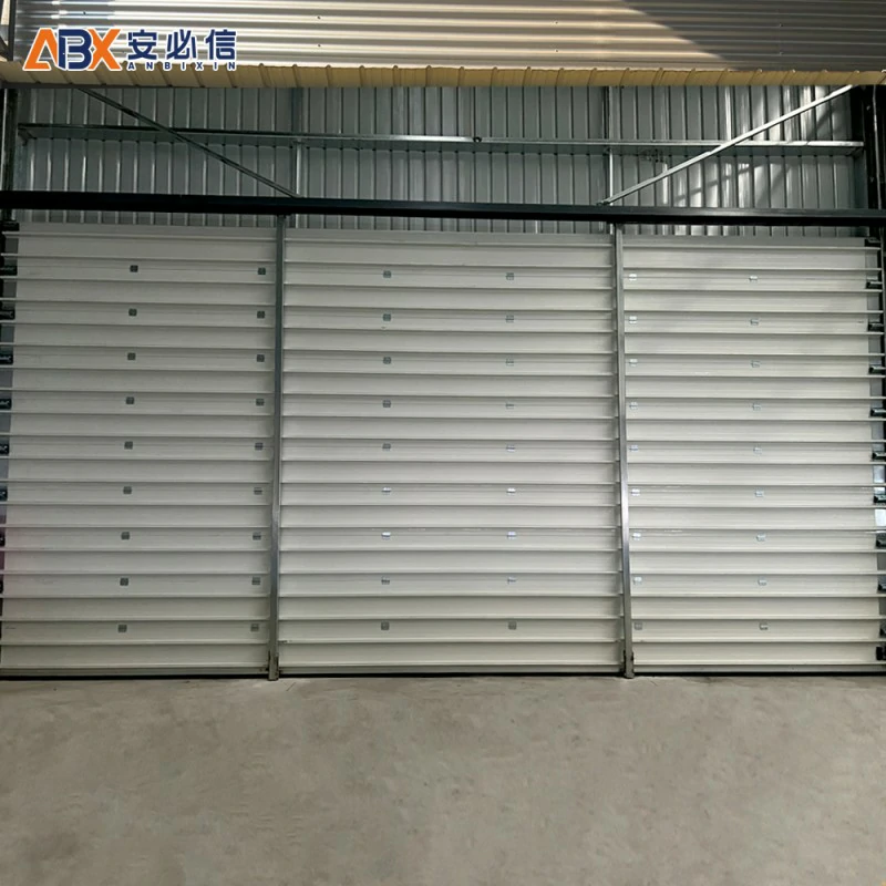 运城市铝板滑升门